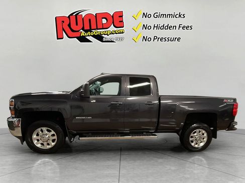 Used 2015 Chevrolet Silverado 2500 LT w/ LT Convenience Package image 2