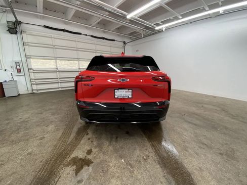 Used 2024 Chevrolet Blazer EV RS image 5