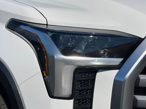 New 2026 Toyota Tundra Limited AWD/4WD image 62