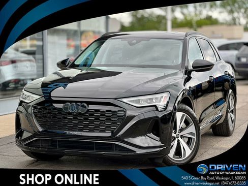 Used 2024 Audi Q8 e-tron Premium AWD/4WD image 1