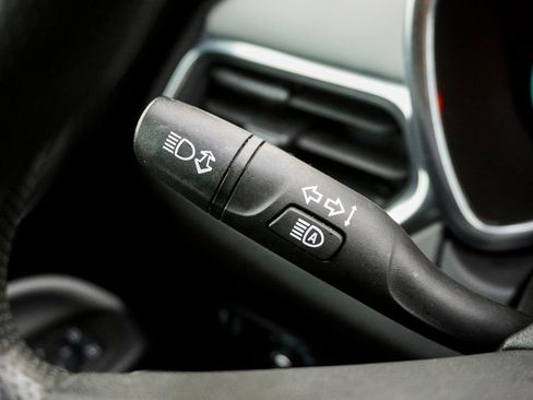 Used 2023 Chevrolet Equinox LS image 20