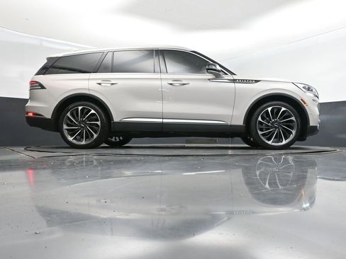 Used 2023 Lincoln Aviator Reserve w/ Equipment Group 201A image 47