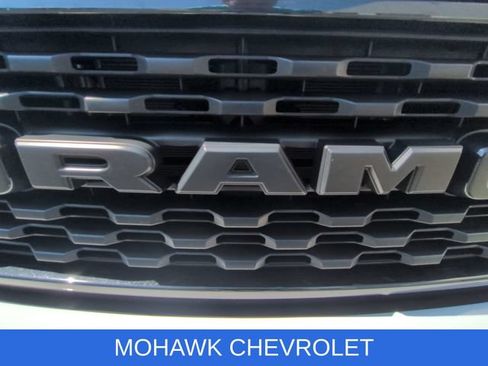 Used 2023 RAM 1500 Big Horn AWD/4WD image 32