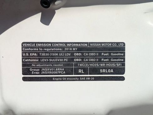 Used 2018 Nissan Kicks S image 23