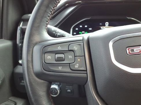 Used 2025 GMC Sierra 2500 AT4X image 37