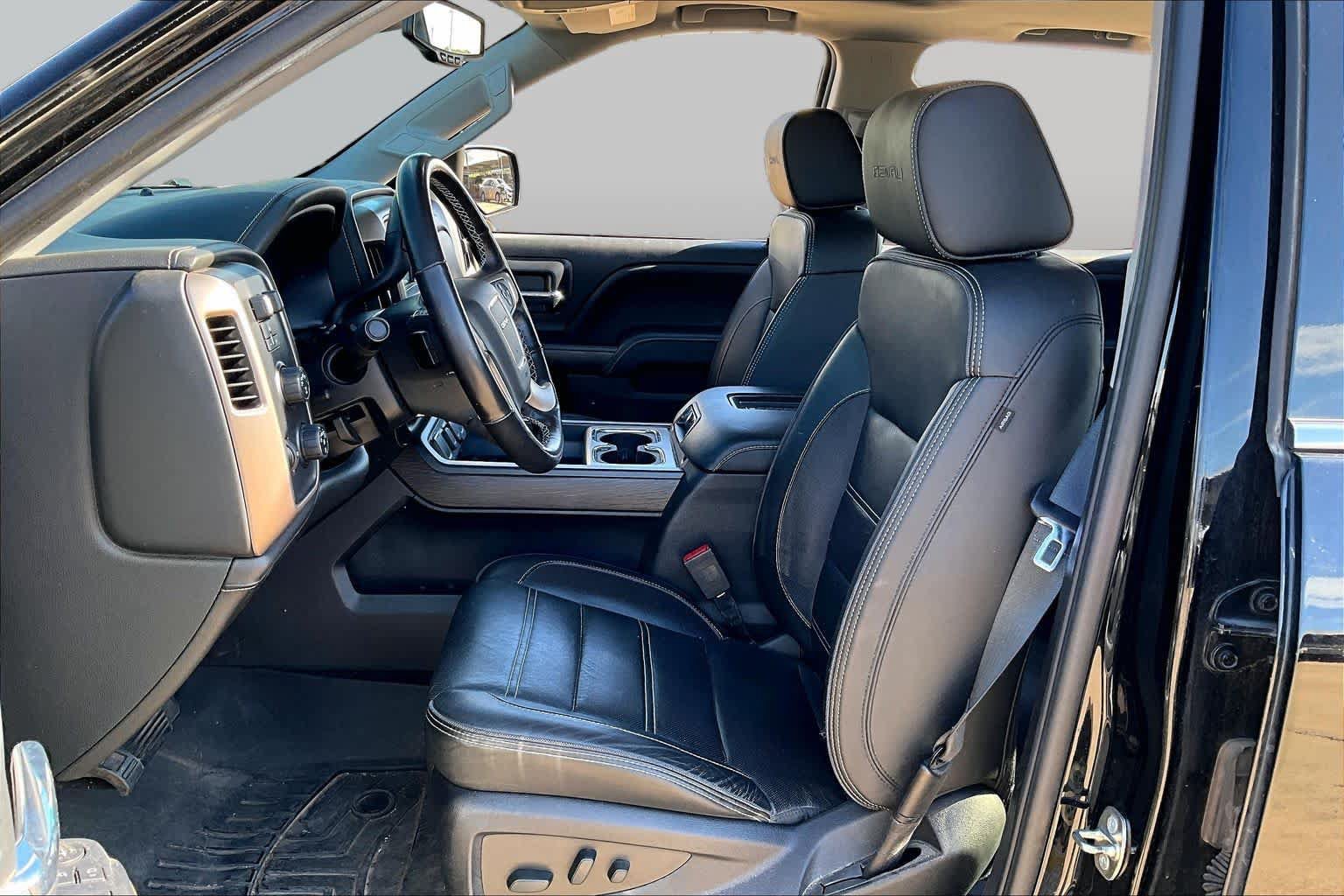 Used 2018 GMC Sierra 1500 Denali w/ Denali Ultimate Package AWD/4WD image 7