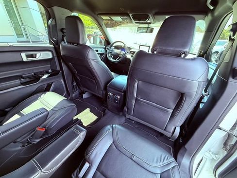 Certified 2022 Ford Explorer ST w/ Equipment Group 401A AWD/4WD image 9