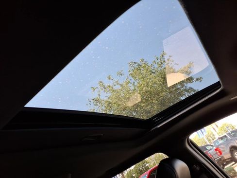 Used 2022 Dodge Durango GT image 13