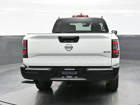 Used 2023 Nissan Frontier S w/ Tow Package AWD/4WD image 6
