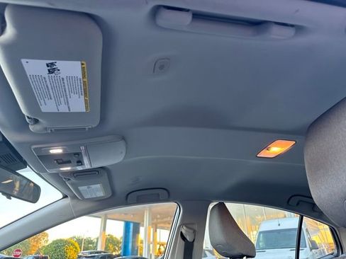 Used 2025 Toyota Camry LE image 21