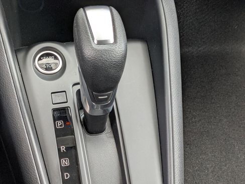 New 2025 Nissan Kicks Play S image 23