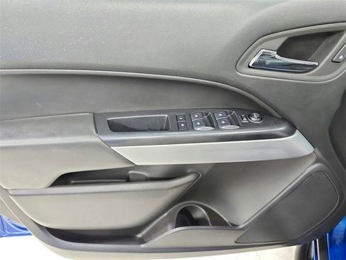 Used 2022 Chevrolet Colorado ZR2 image 39