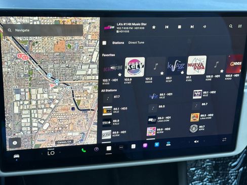 Used 2021 Tesla Model S Plaid image 16