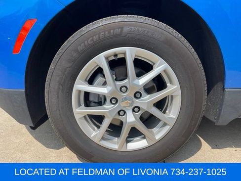 Used 2024 Chevrolet Equinox LT w/ LPO, Floor Liner Package FWD image 5