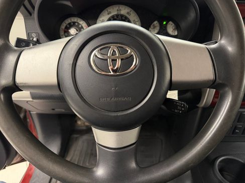 Used 2008 Toyota FJ Cruiser 4WD image 22