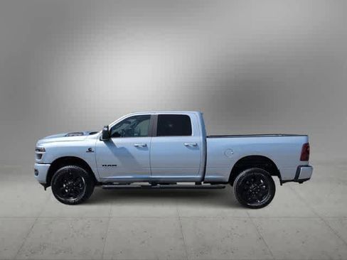 New 2026 RAM 2500 Laramie AWD/4WD image 5