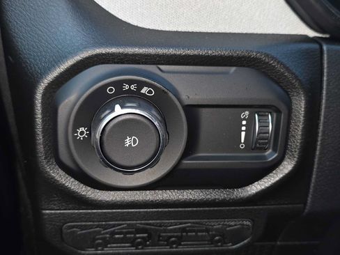 Used 2026 Jeep Wrangler Unlimited Sport AWD/4WD image 29