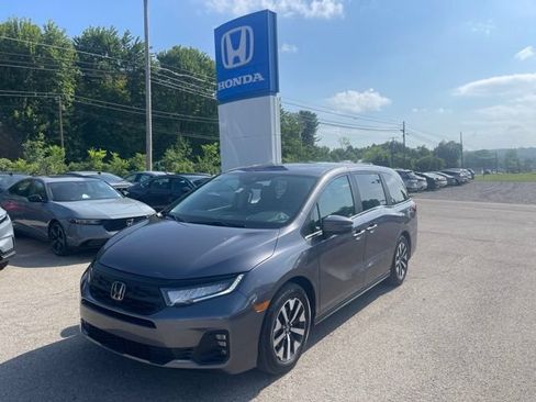 Used 2026 Honda Odyssey EX-L image 2