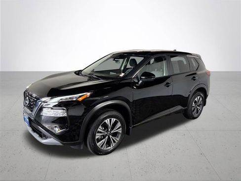 Used 2023 Nissan Rogue SV AWD/4WD image 2