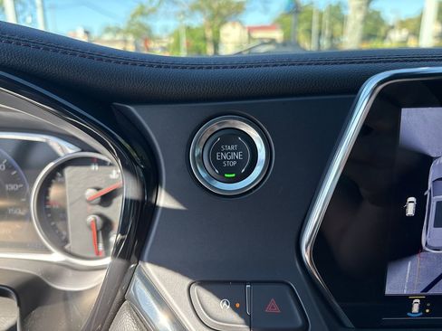 Used 2021 Chevrolet Blazer RS w/ Driver Confidence II Package image 31