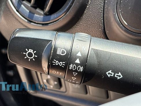 Used 2024 Mitsubishi Mirage ES FWD image 35