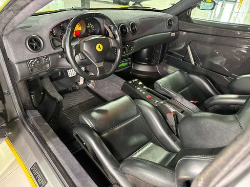 Used 2004 Ferrari 360 Challenge Stradale image 9