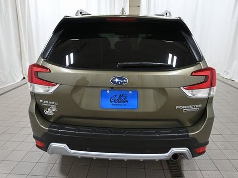 Used 2023 Subaru Forester Touring image 12