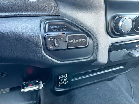 Used 2024 RAM 3500 Tradesman w/ Chrome Appearance Group image 31