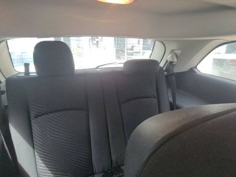 Used 2017 Dodge Journey SE w/ Flexible Seating Group FWD image 10