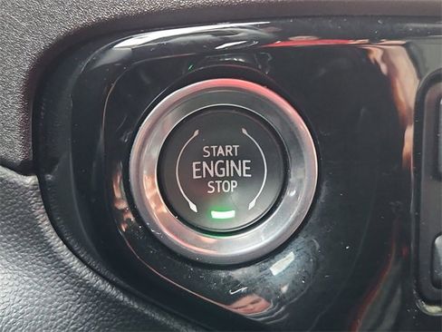 Used 2024 Chevrolet Silverado 1500 ZR2 w/ Technology Package image 16