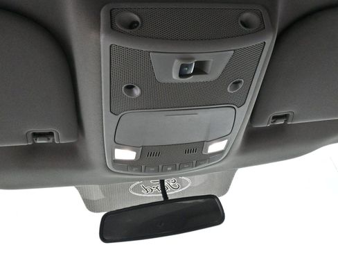 Used 2016 Ford F150 Lariat w/ Trailer Tow Package image 25