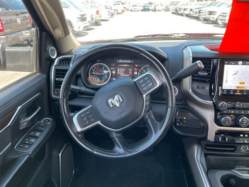Used 2022 RAM 2500 Laramie AWD/4WD image 16