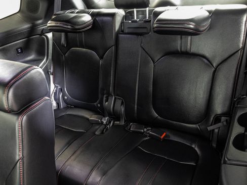 Used 2025 Honda Pilot Black Edition image 41