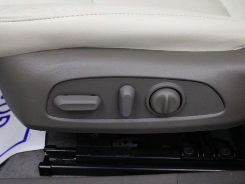 Used 2024 Chevrolet Malibu LT image 20