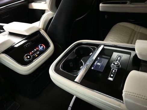 Used 2020 Lincoln Navigator L Black Label image 14