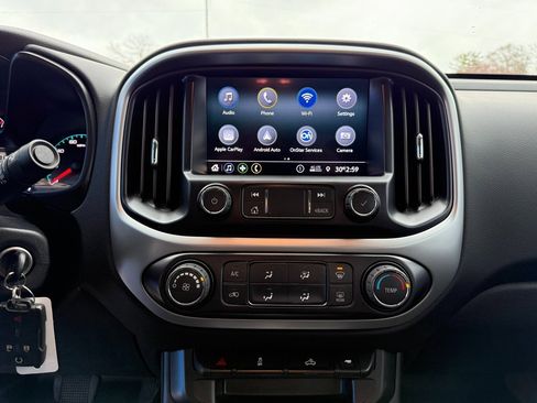 Certified 2022 Chevrolet Colorado LT w/ LT Convenience Package image 25