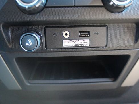 Used 2010 Ford F150 XLT image 14