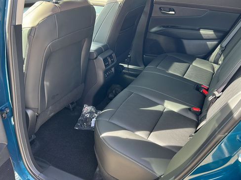 Used 2025 Nissan Murano Platinum w/ Cargo Package AWD/4WD image 19