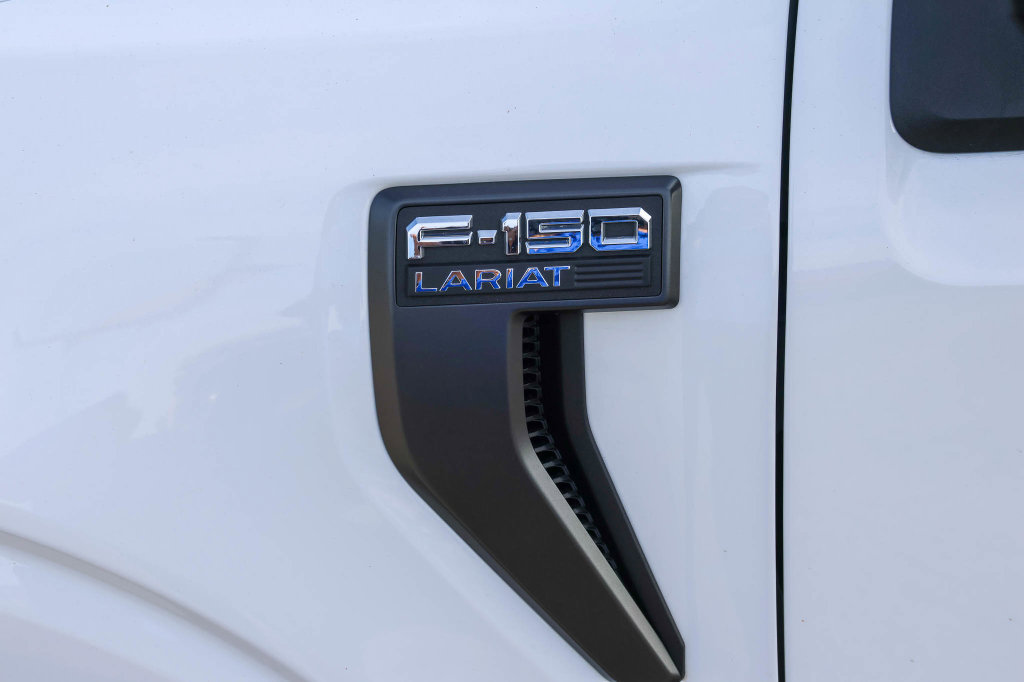 Used 2022 Ford F150 Lariat w/ Equipment Group 502A High AWD/4WD image 9