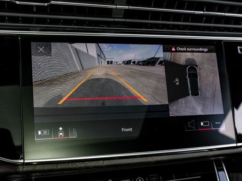 Used 2022 Audi Q8 Premium Plus image 21