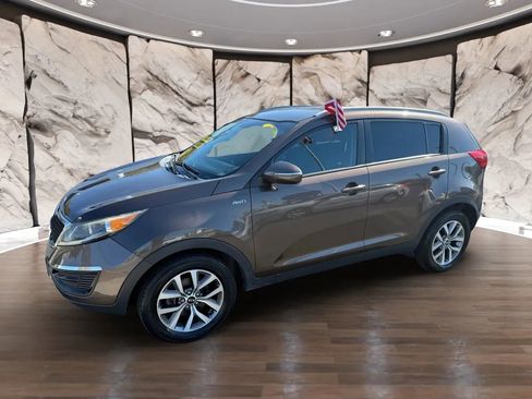 Used 2014 Kia Sportage LX image 2