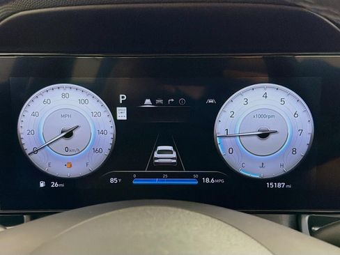 Used 2024 Hyundai Elantra SEL FWD image 47