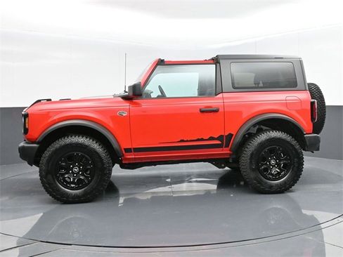 Used 2022 Ford Bronco Wildtrak image 5