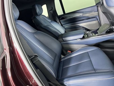 Certified 2025 Cadillac Escalade IQ Sport 2 AWD/4WD image 27
