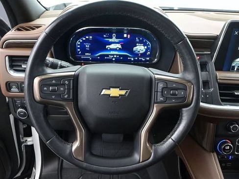 Used 2023 Chevrolet Tahoe High Country AWD/4WD image 7