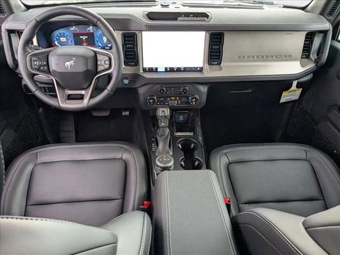 New 2025 Ford Bronco Outer Banks image 13