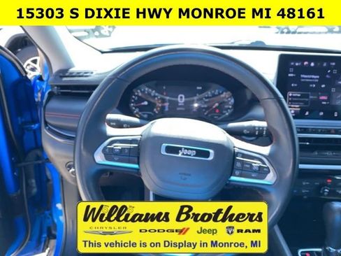 Certified 2022 Jeep Compass Trailhawk w/ Trailhawk Convenience Group image 16