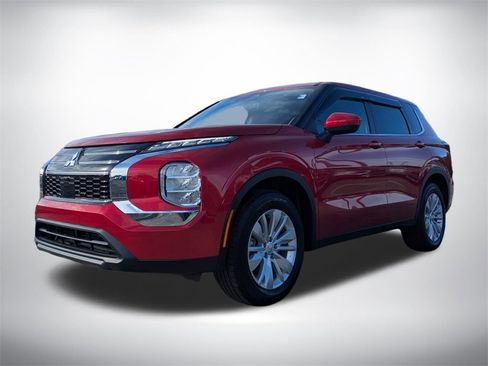 New 2026 Mitsubishi Outlander ES image 7