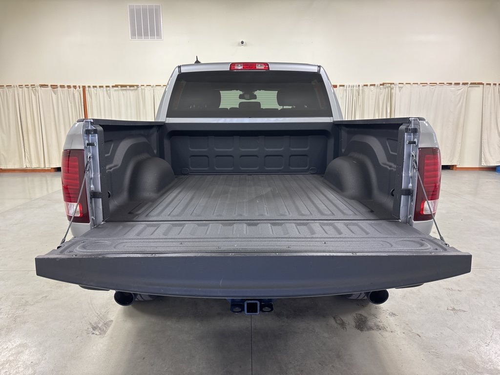Used 2024 RAM 1500 Warlock w/ Electronics Group AWD/4WD image 9