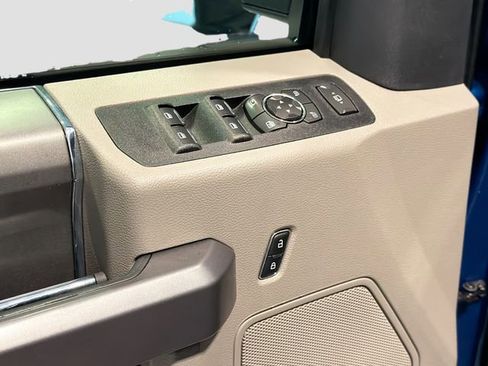 Used 2022 Ford F250 XLT w/ XLT Premium Package image 15